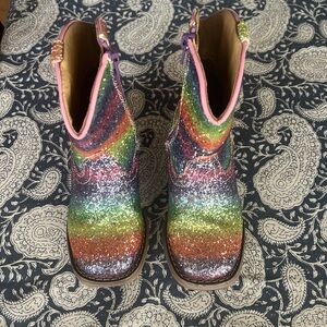 Roper boots, size 8.